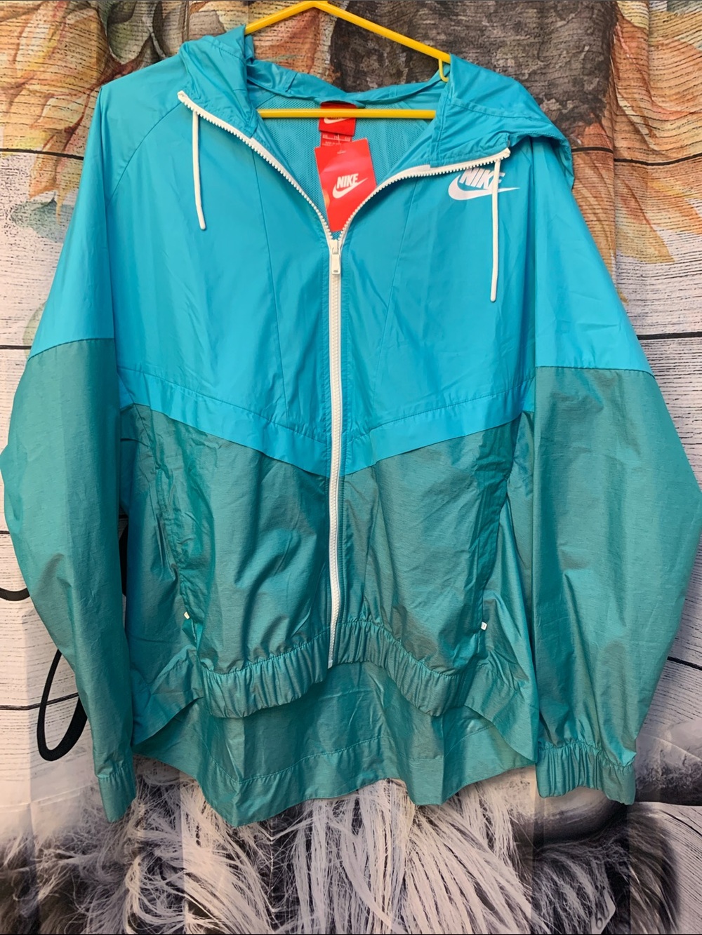 Nike Teal & Aqua Colorblock Windbreaker Jacket